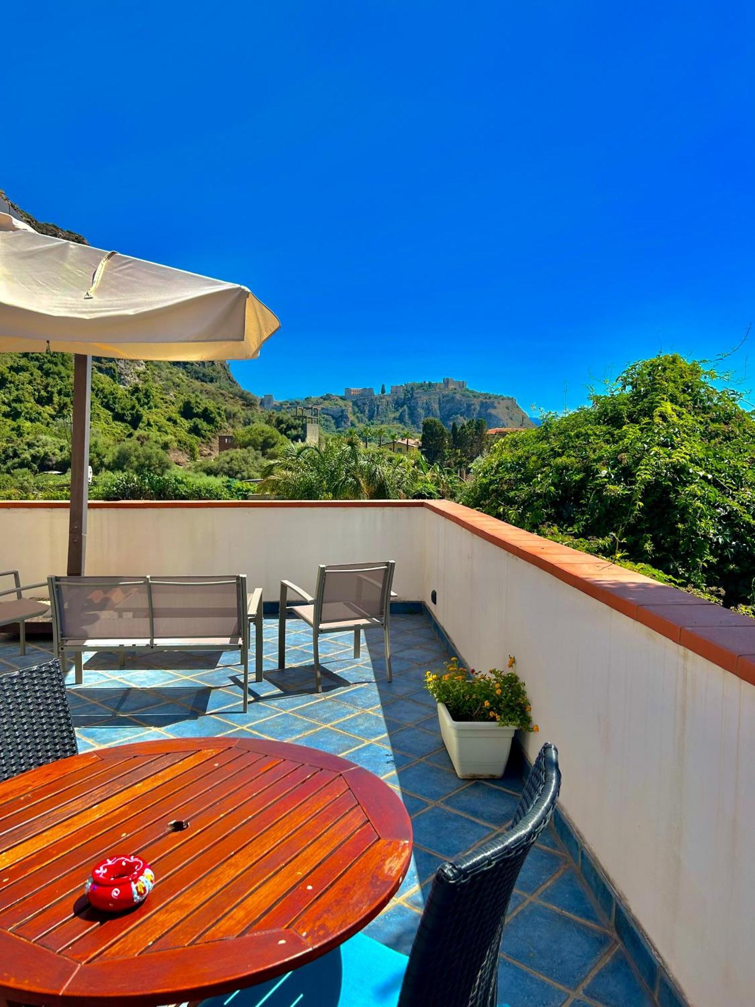 B&B Villa Rodriguez Милаццо Экстерьер фото