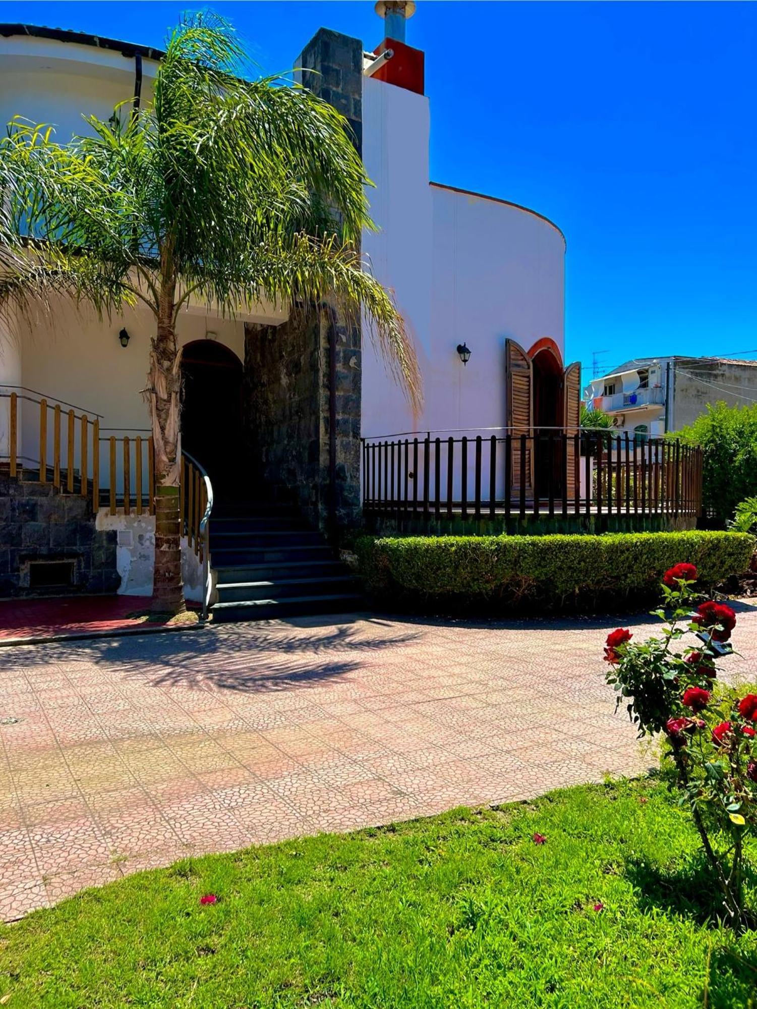 B&B Villa Rodriguez Милаццо Экстерьер фото